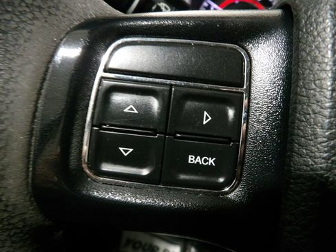 Used 2018 Dodge Journey SE image 14