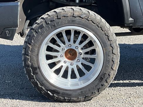 Used 2020 Chevrolet Silverado 3500 High Country w/ Z71 Off-Road Package image 43