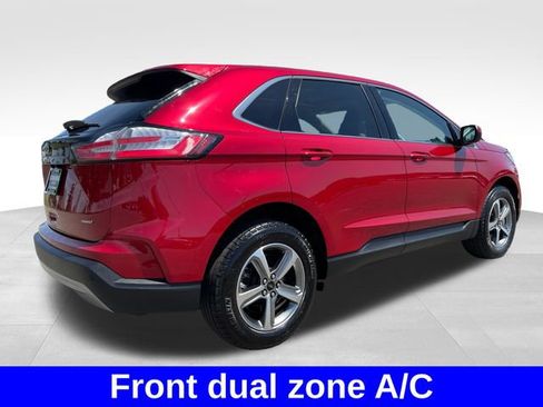 Used 2024 Ford Edge SEL w/ Convenience Package image 5