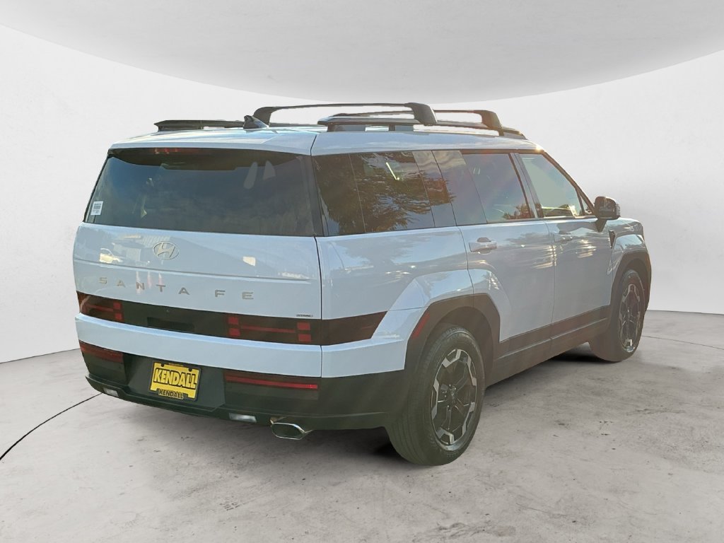 Used 2025 Hyundai Santa Fe SEL AWD/4WD image 5