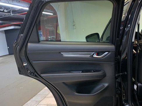 Used 2022 MAZDA CX-5 AWD 2.5 S w/ Premium Package image 32