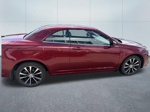 Used 2013 Chrysler 200 S FWD image 12