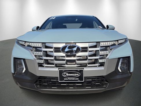 Used 2024 Hyundai Santa Cruz SEL image 2