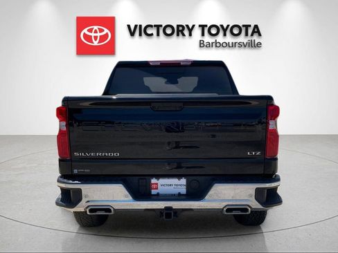 Used 2025 Chevrolet Silverado 1500 LTZ w/ LTZ Premium Package AWD/4WD image 4