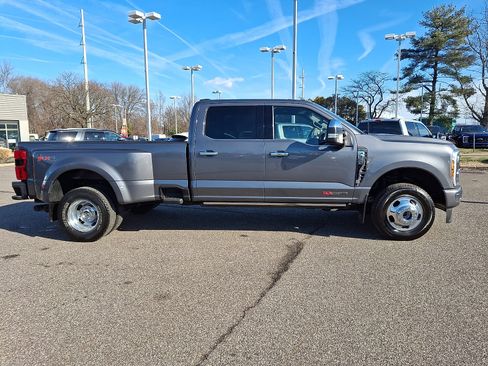 Certified 2023 Ford F350 Platinum image 12