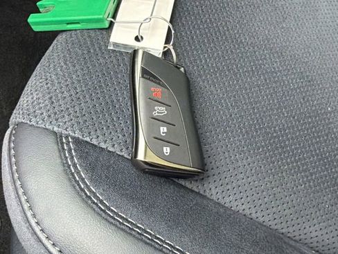 Certified 2023 Lexus RZ 450e Premium w/ Accessory Package (Z1) image 33