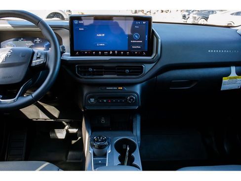 Used 2025 Ford Bronco Sport Badlands image 14