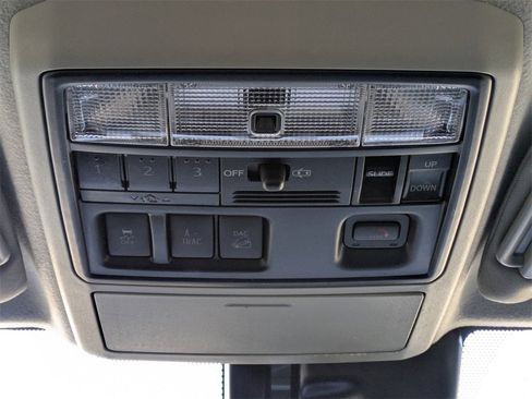 Used 2023 Toyota 4Runner SR5 Premium image 24