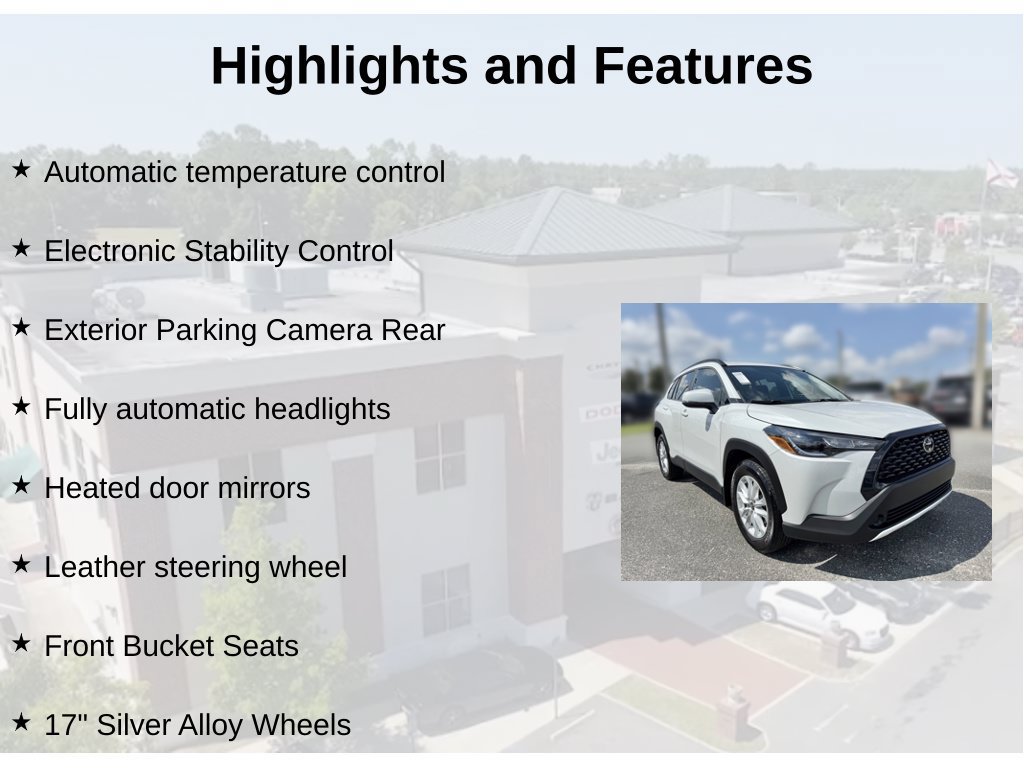 Used 2024 Toyota Corolla Cross LE FWD image 5