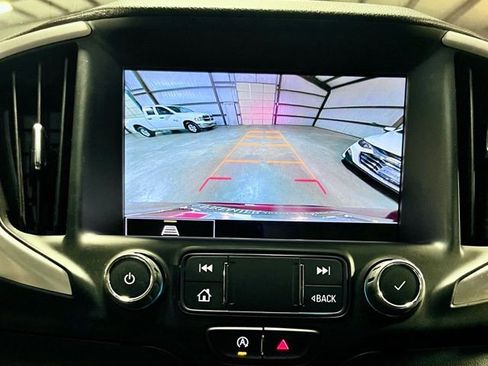 Used 2022 GMC Terrain SLE w/ Driver Convenience Package AWD/4WD image 15