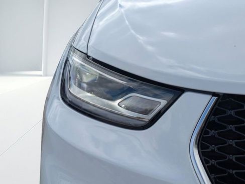 New 2026 Chrysler Pacifica Pinnacle w/ Trailer Tow Group image 8