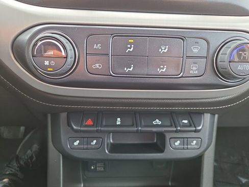 Used 2022 GMC Canyon Elevation w/ Elevation Premium Package image 22