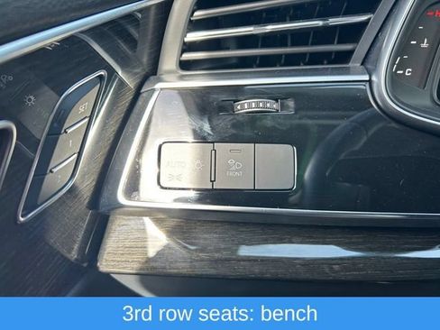 Used 2022 Audi Q7 3.0T Premium AWD/4WD image 19