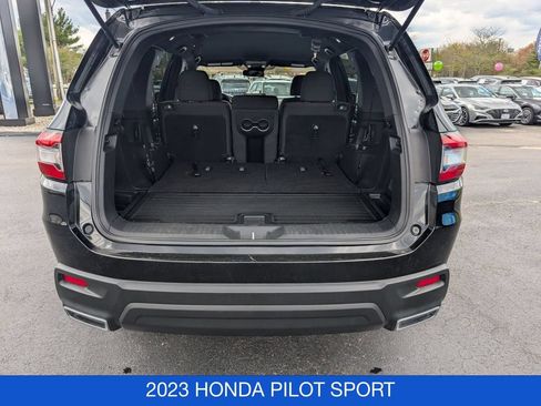 Used 2023 Honda Pilot Sport image 28
