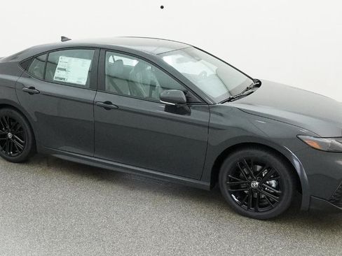 New 2026 Toyota Camry SE FWD image 36