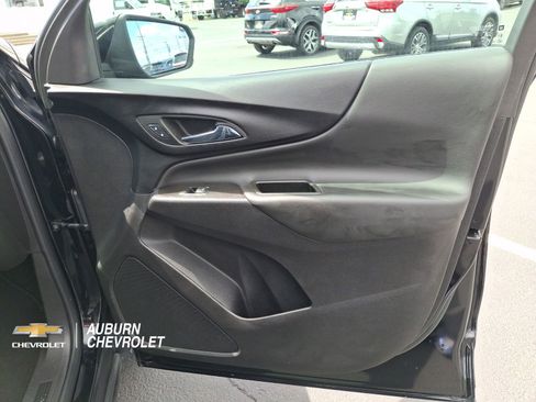 Certified 2024 Chevrolet Equinox LT AWD/4WD image 22