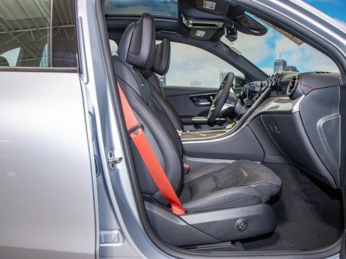 Certified 2025 Mercedes-Benz GLC 43 AMG 4MATIC image 22