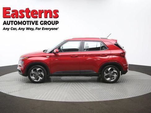 Used 2023 Hyundai Venue Limited FWD image 61