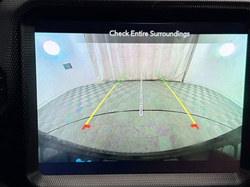 Used 2023 Jeep Wrangler Unlimited Sahara image 15