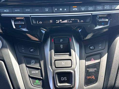 Used 2025 Honda Odyssey Sport-L image 20