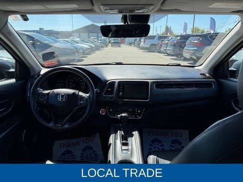 Used 2019 Honda HR-V Touring image 5