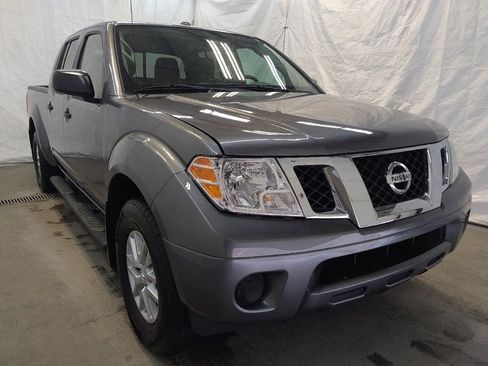 Used 2017 Nissan Frontier SV image 13