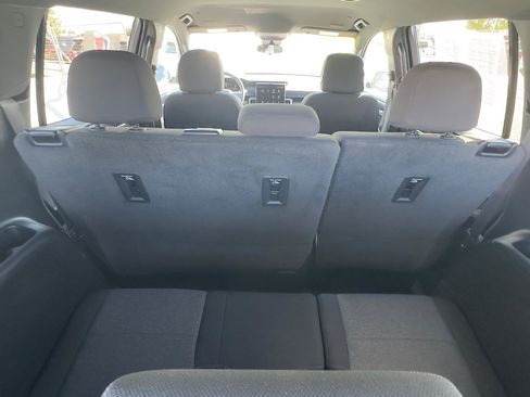 Used 2025 GMC Acadia Elevation FWD image 7