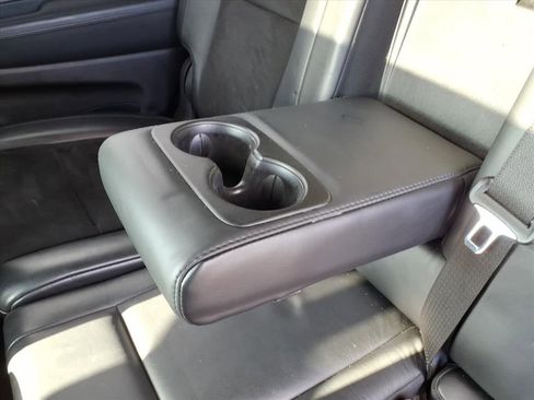 Used 2019 Dodge Durango R/T image 38