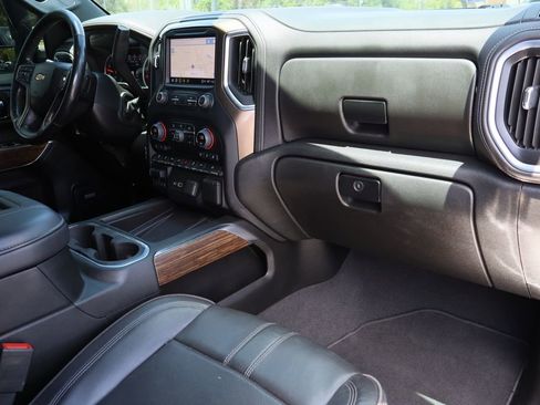 Used 2022 Chevrolet Silverado 3500 High Country w/ Technology Package AWD/4WD image 31