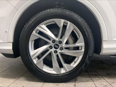 Used 2022 Audi Q7 3.0T Premium w/ Convenience Package image 7