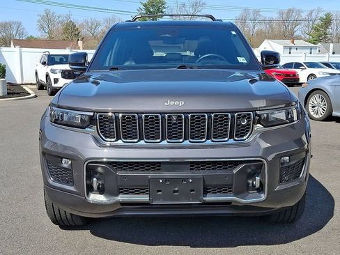 Used 2024 Jeep Grand Cherokee Overland w/ Adv Protech Group III image 2