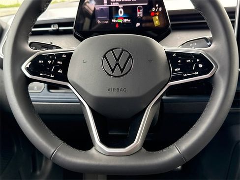 New 2025 Volkswagen ID. Buzz Pro S image 30