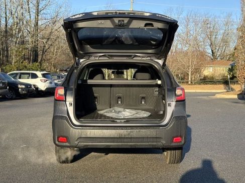Certified 2025 Subaru Outback Premium image 15