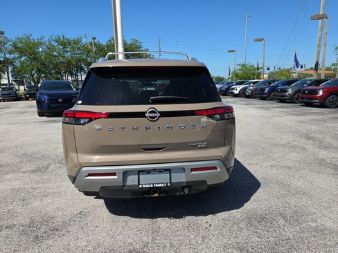 Certified 2023 Nissan Pathfinder Platinum w/ Cargo Package AWD/4WD image 7