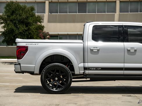 Used 2025 Ford F150 Lariat w/ Equipment Group 502A High AWD/4WD image 20