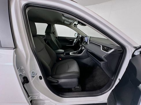 Certified 2025 Toyota RAV4 XLE image 27