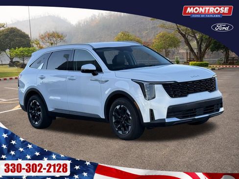 Used 2024 Kia Sorento S FWD image 1