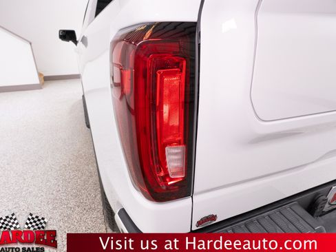 Used 2021 GMC Sierra 1500 AT4 AWD/4WD image 9