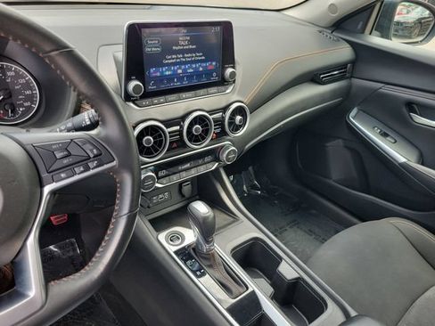 Used 2023 Nissan Sentra SR w/ Midnight Edition Package FWD image 25