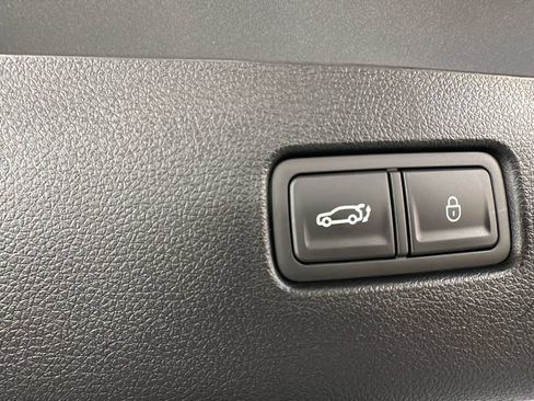 New 2026 Genesis GV70 2.5T Select AWD/4WD image 22