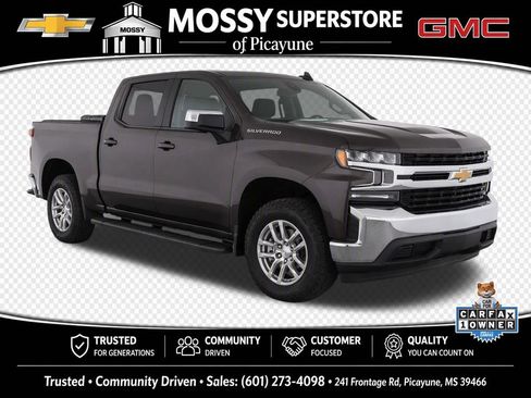 Used 2021 Chevrolet Silverado 1500 LT RWD image 2