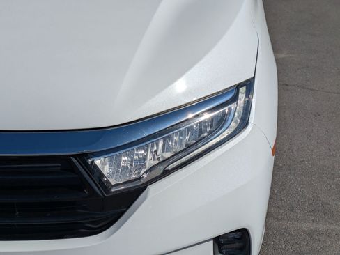 Certified 2023 Honda Odyssey Touring image 12