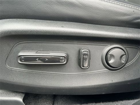 Used 2023 Honda CR-V EX-L image 27