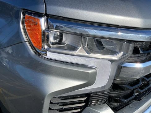 Used 2024 Chevrolet Silverado 1500 LT w/ Convenience Package II image 27