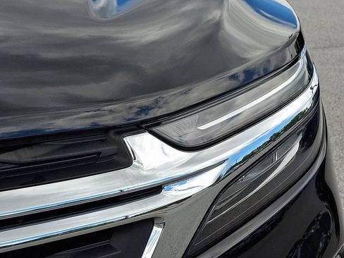 Used 2023 Chevrolet Equinox LT AWD/4WD image 12