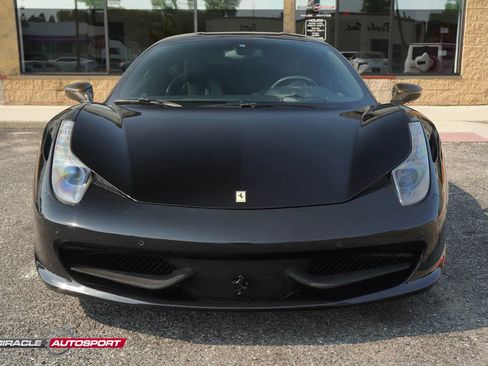 Used 2011 Ferrari 458 Italia Coupe RWD image 2