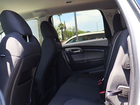 Used 2012 Chevrolet Traverse LT FWD image 34