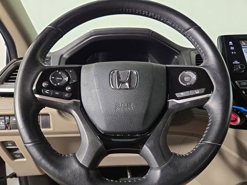 Used 2023 Honda Odyssey Touring image 22