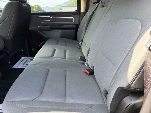 Used 2020 RAM 1500 Big Horn AWD/4WD image 13