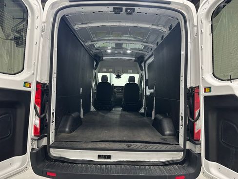 Used 2024 Ford Transit 250 148 Medium Roof Extended AWD w/ Load Area Protection Package image 37